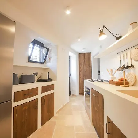 Trulli Amabilia - With Swimming Pool And Parking *