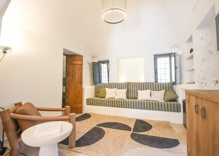 Trulli Amabilia - With Swimming Pool And Parking Ostuni