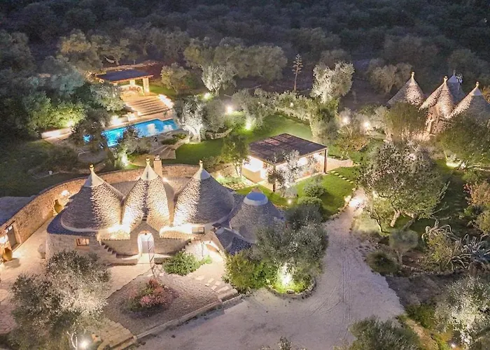 Trulli Amabilia - With Swimming Pool And Parking Willa